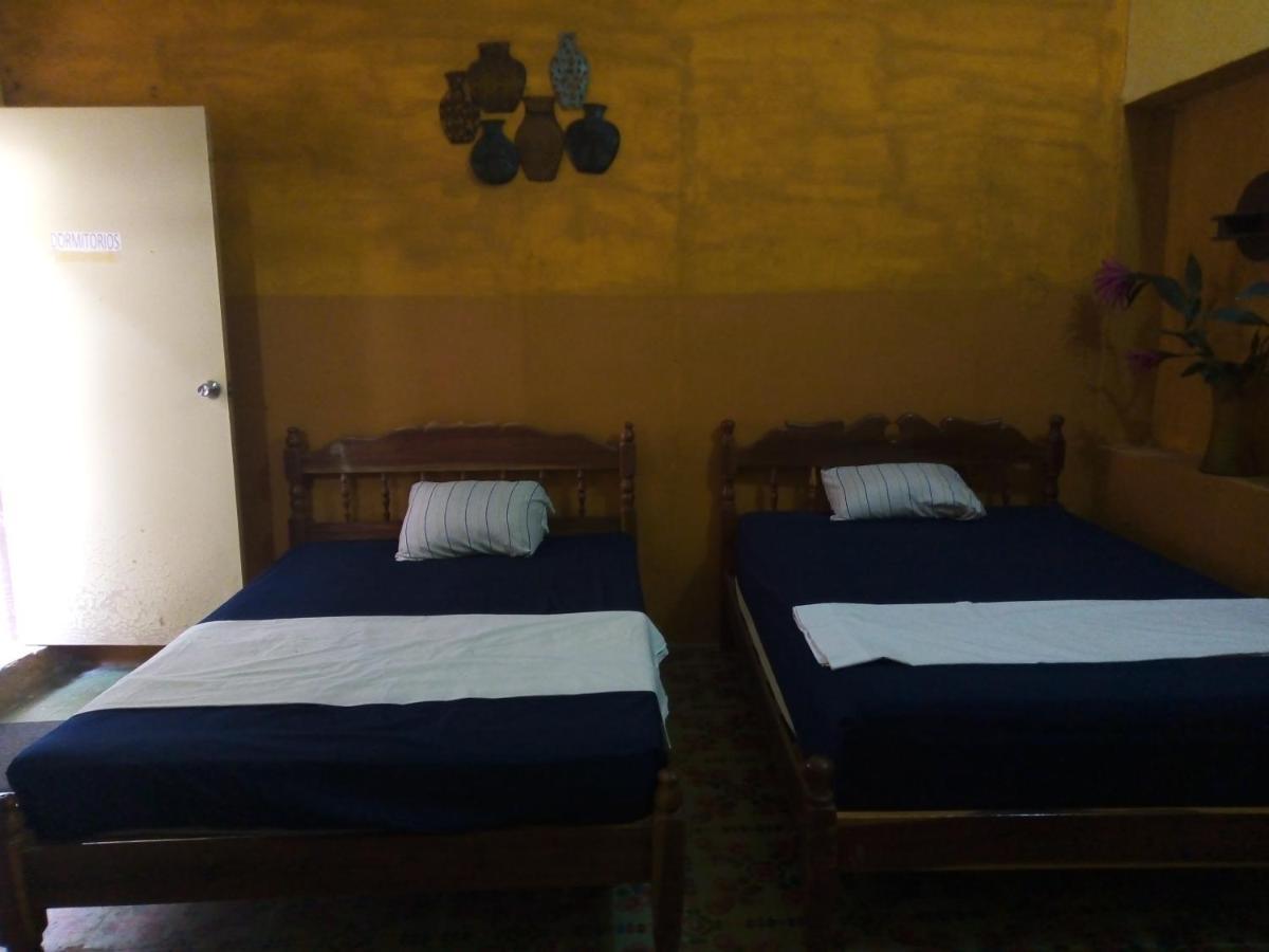 Cuartos Y Hostal Jaqueline Campeche Dış mekan fotoğraf